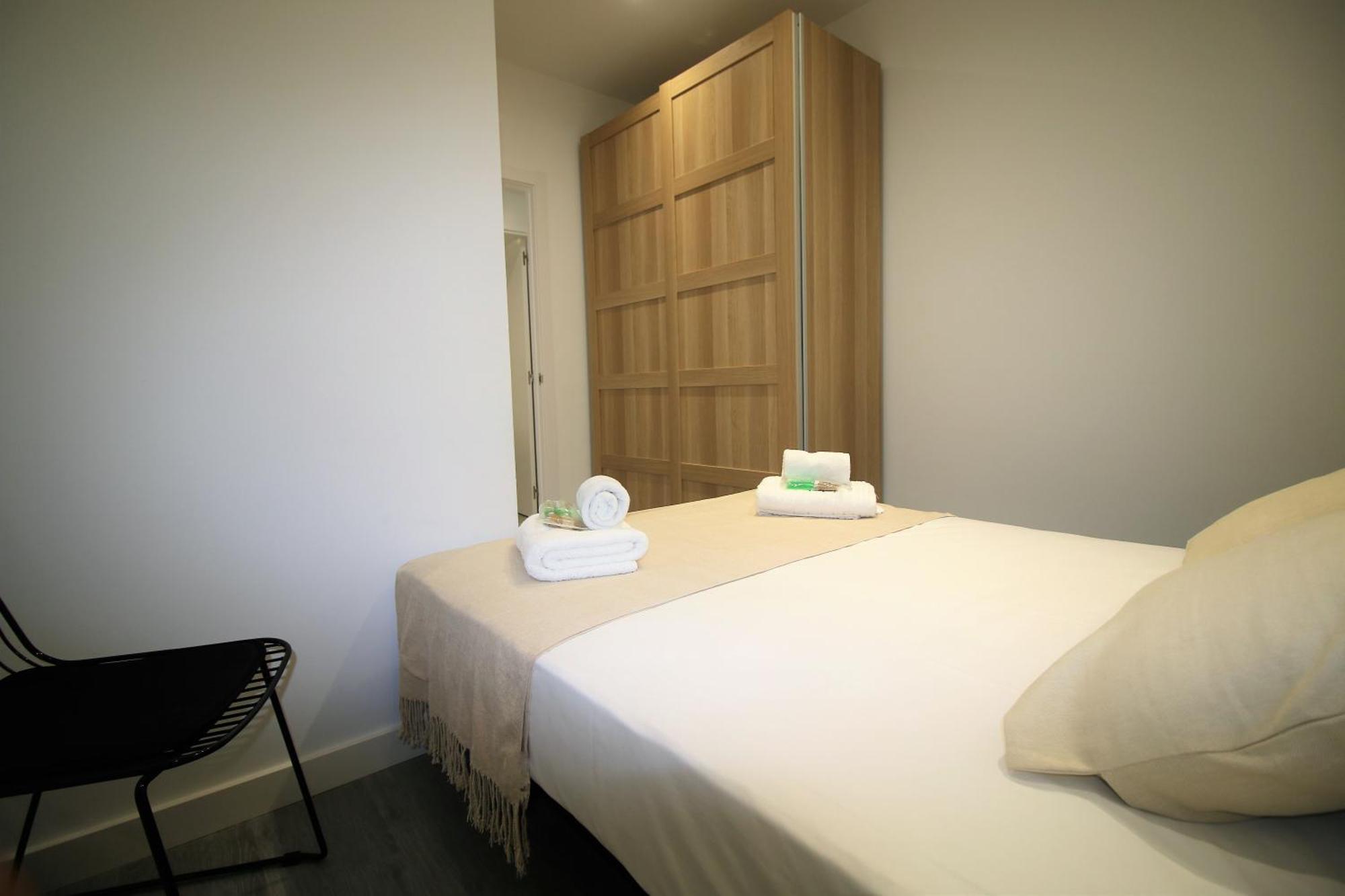 Modern And Equipped With A Wonderful Terrace Apartamento