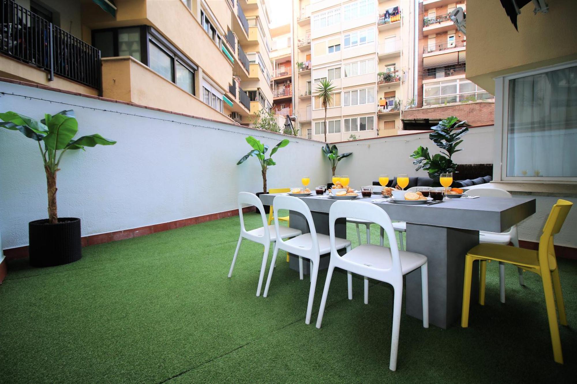 Modern And Equipped With A Wonderful Terrace Barcelone